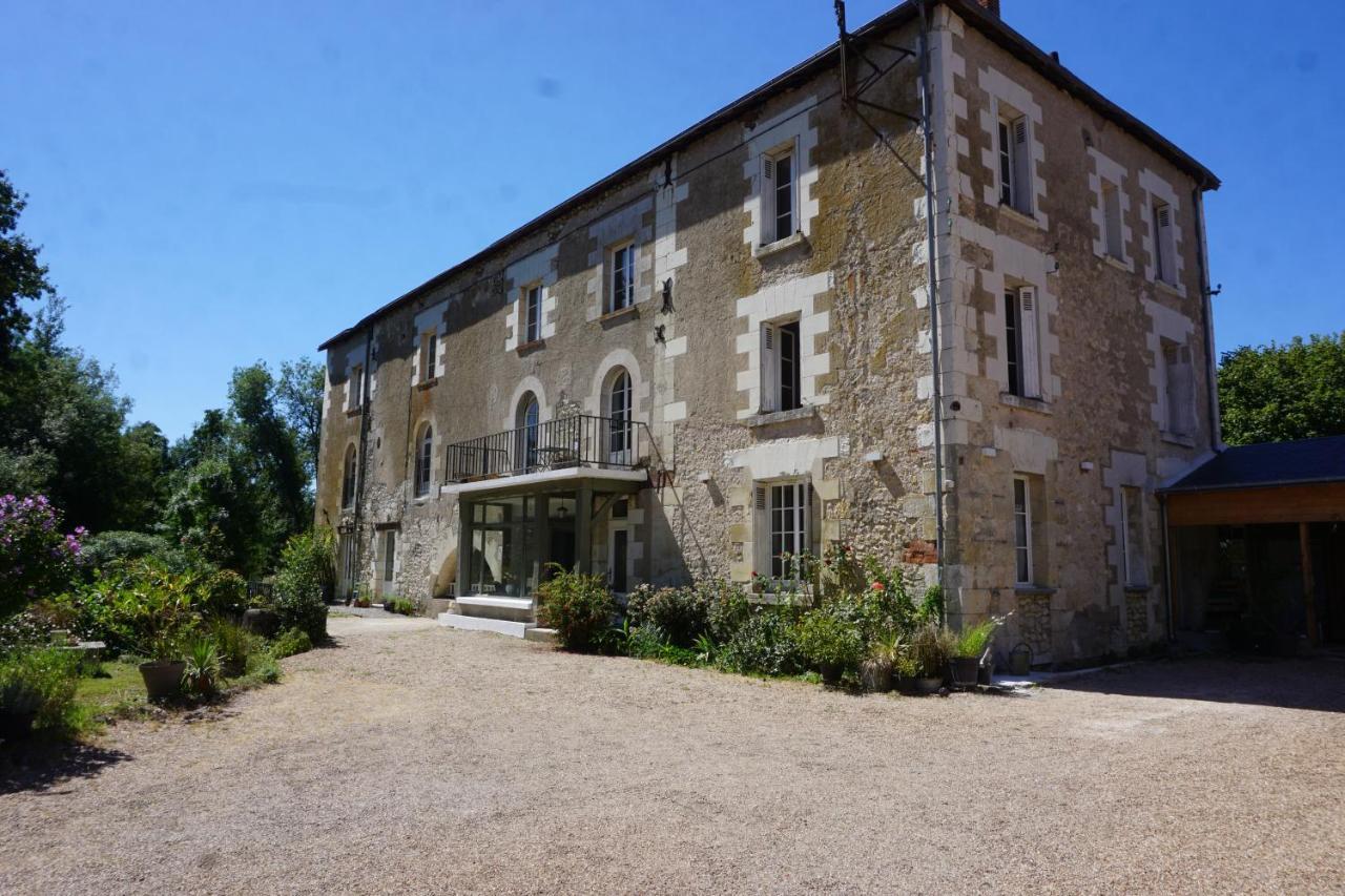 Le Moulin De Moquesouris - Chambres D'Hotes Et Table D'Hote Nazelles-Negron Екстер'єр фото